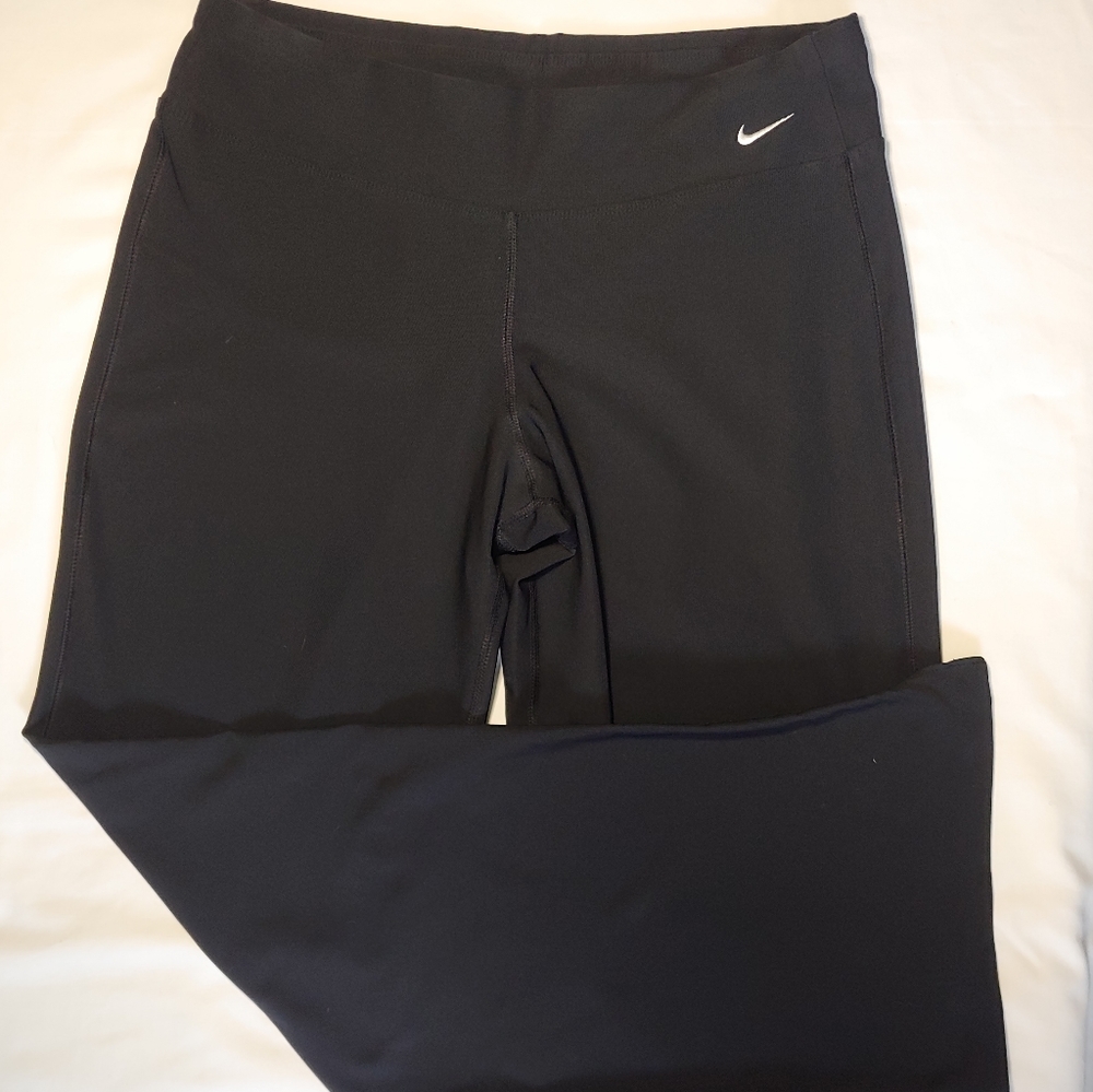 Nike Fit Dry Black Yoga Pants Size Large